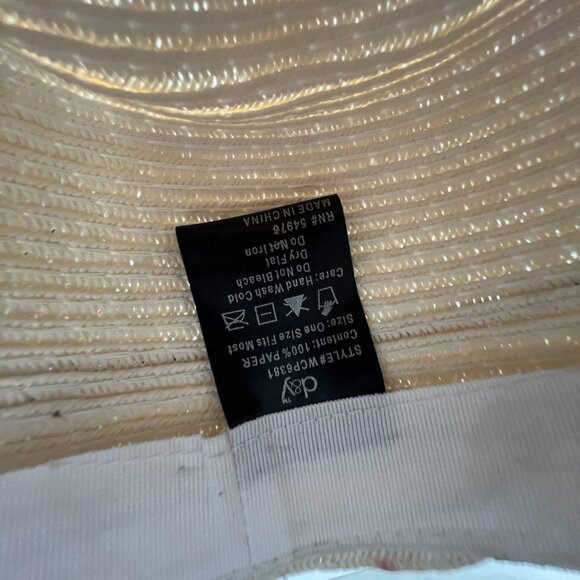 D&Y Straw Newsboy cap in Ivory and Navy Blue - Picture 10 of 11